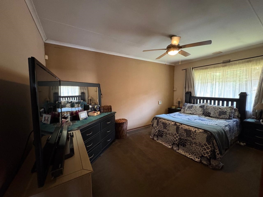 3 Bedroom Property for Sale in Vaalpark Free State